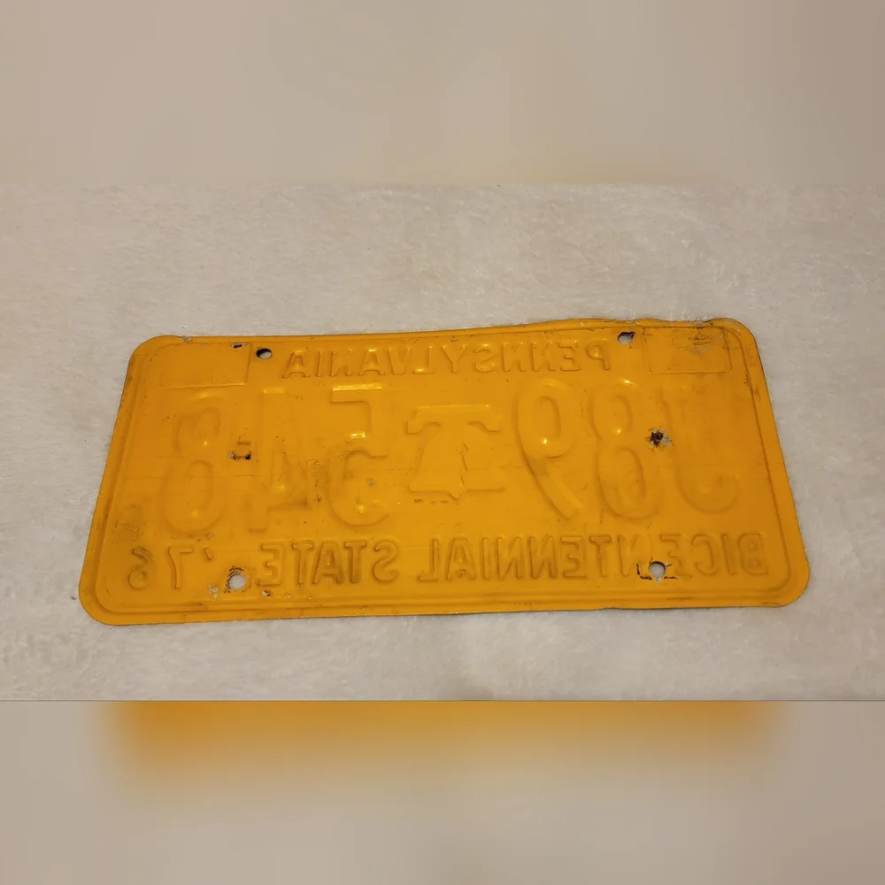 1976 Pennsylvania License Plate - Picture 4 of 4